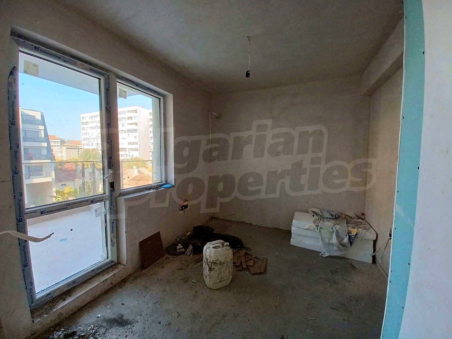 Gallery Picture 3