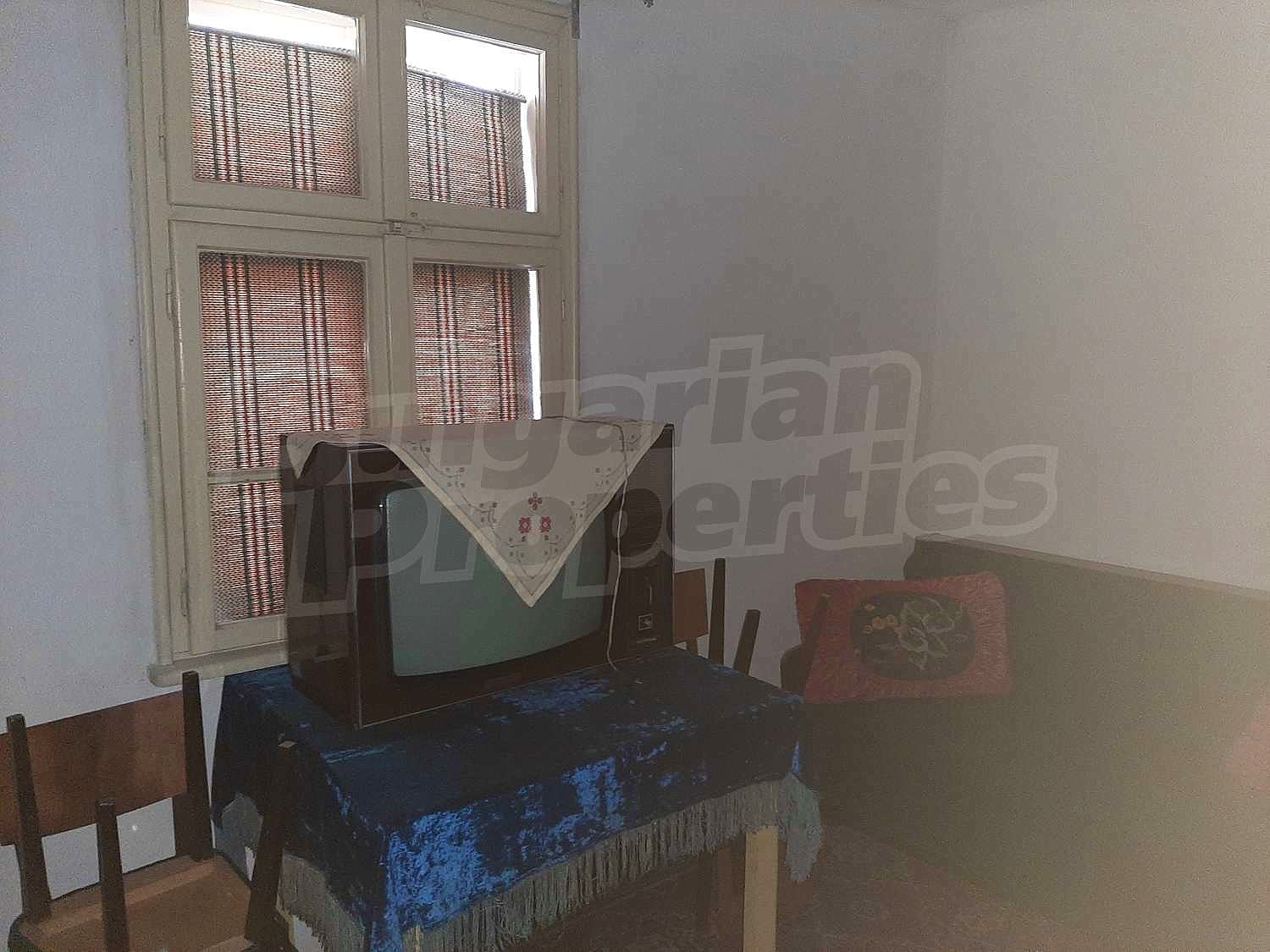 Gallery Picture 15