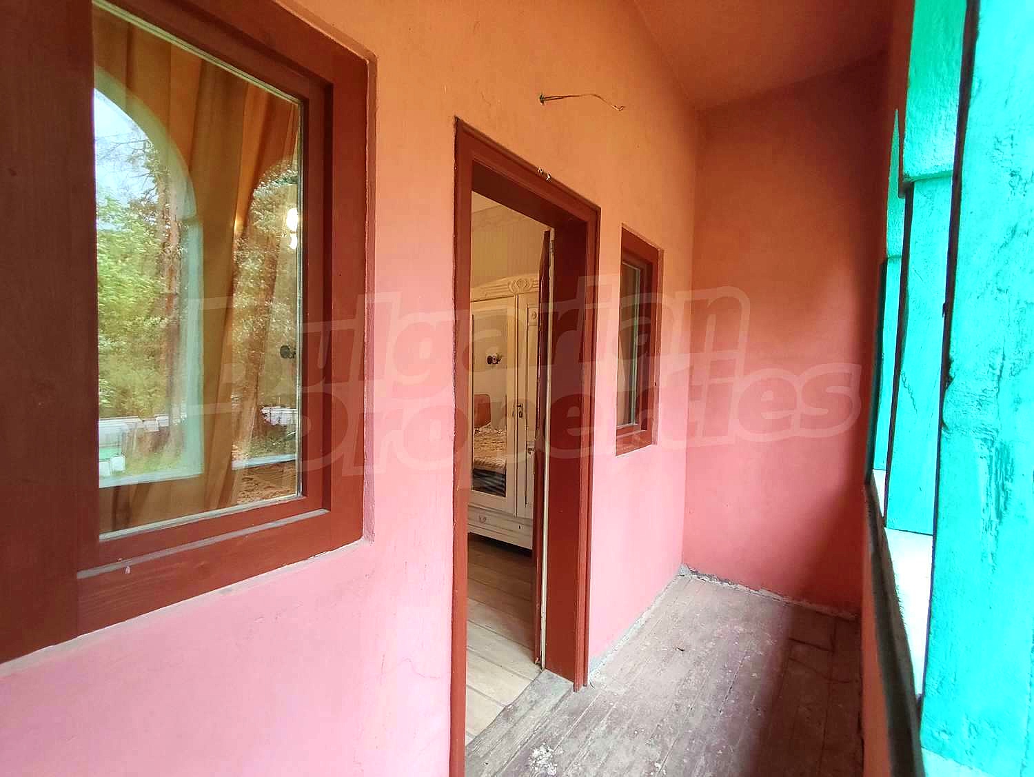 Gallery Picture 38