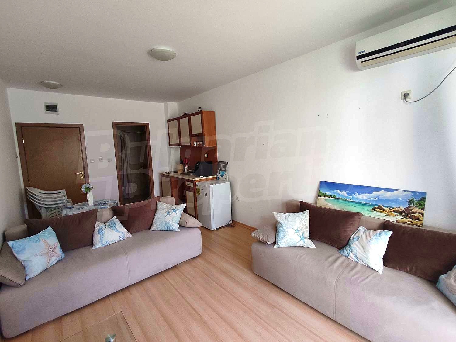 Gallery Picture 18