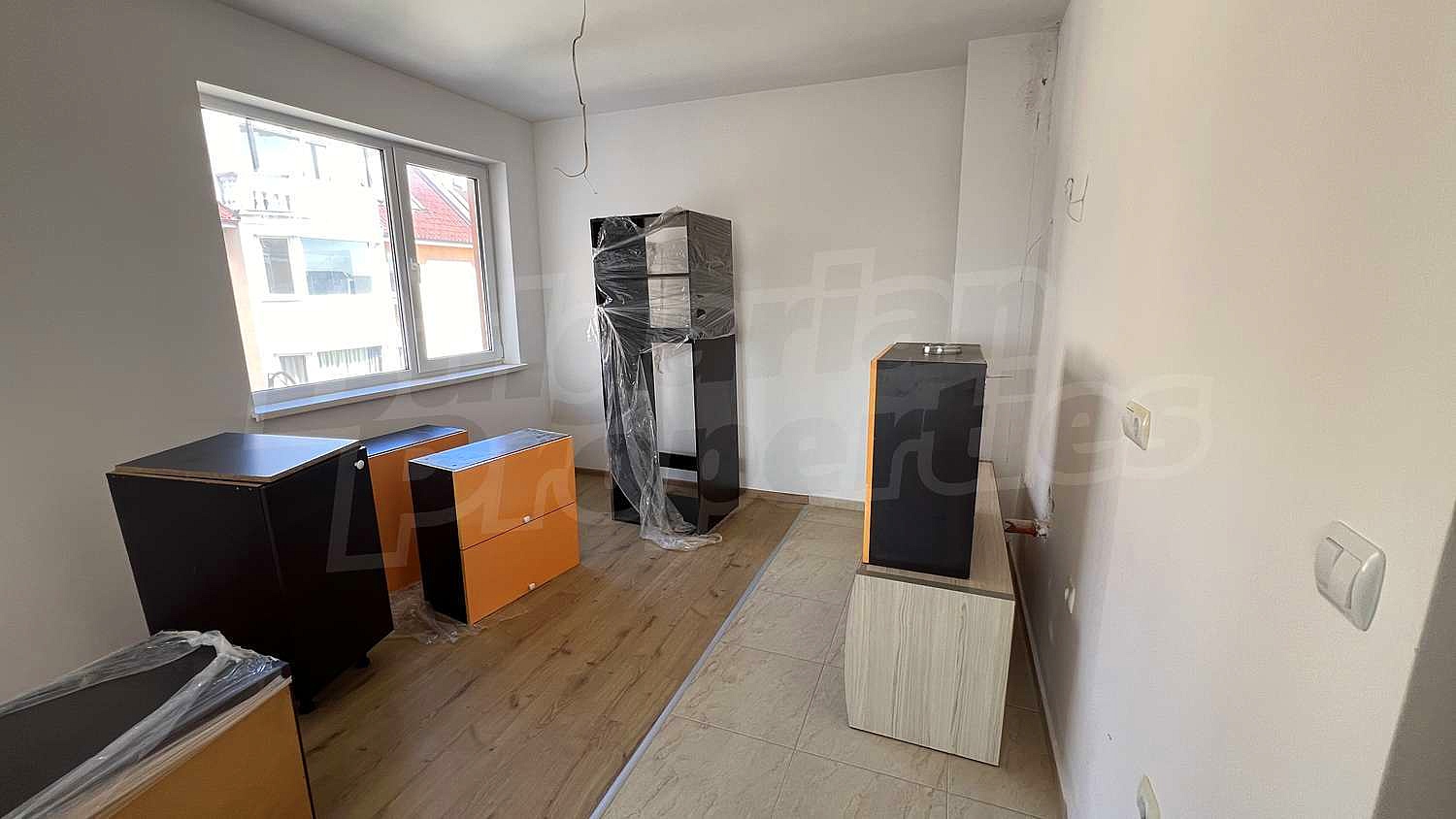 Gallery Picture 36