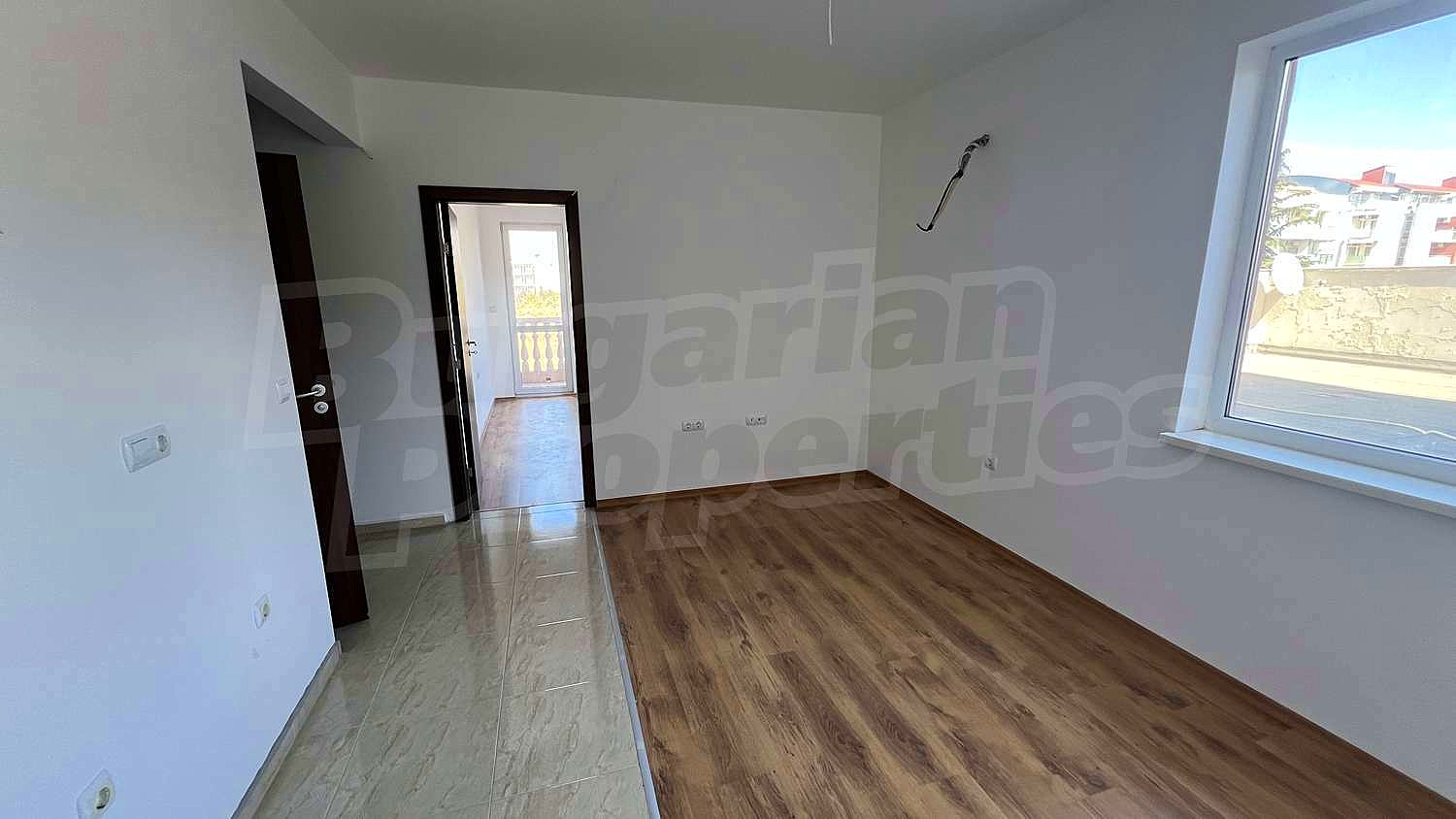 Gallery Picture 44
