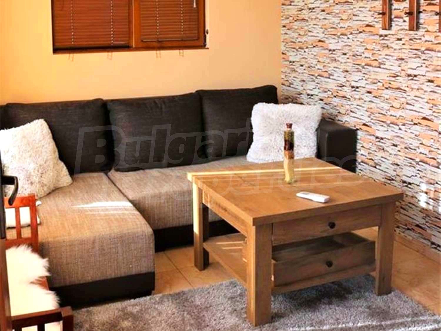 Gallery Picture 8