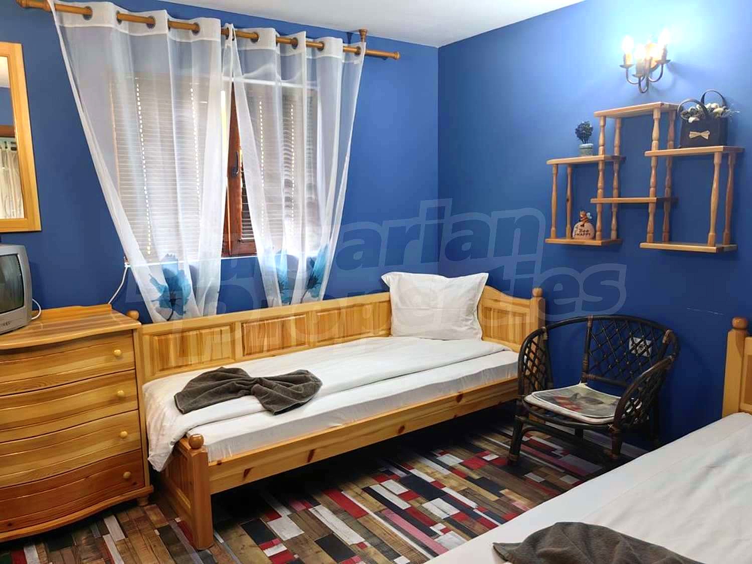 Gallery Picture 48