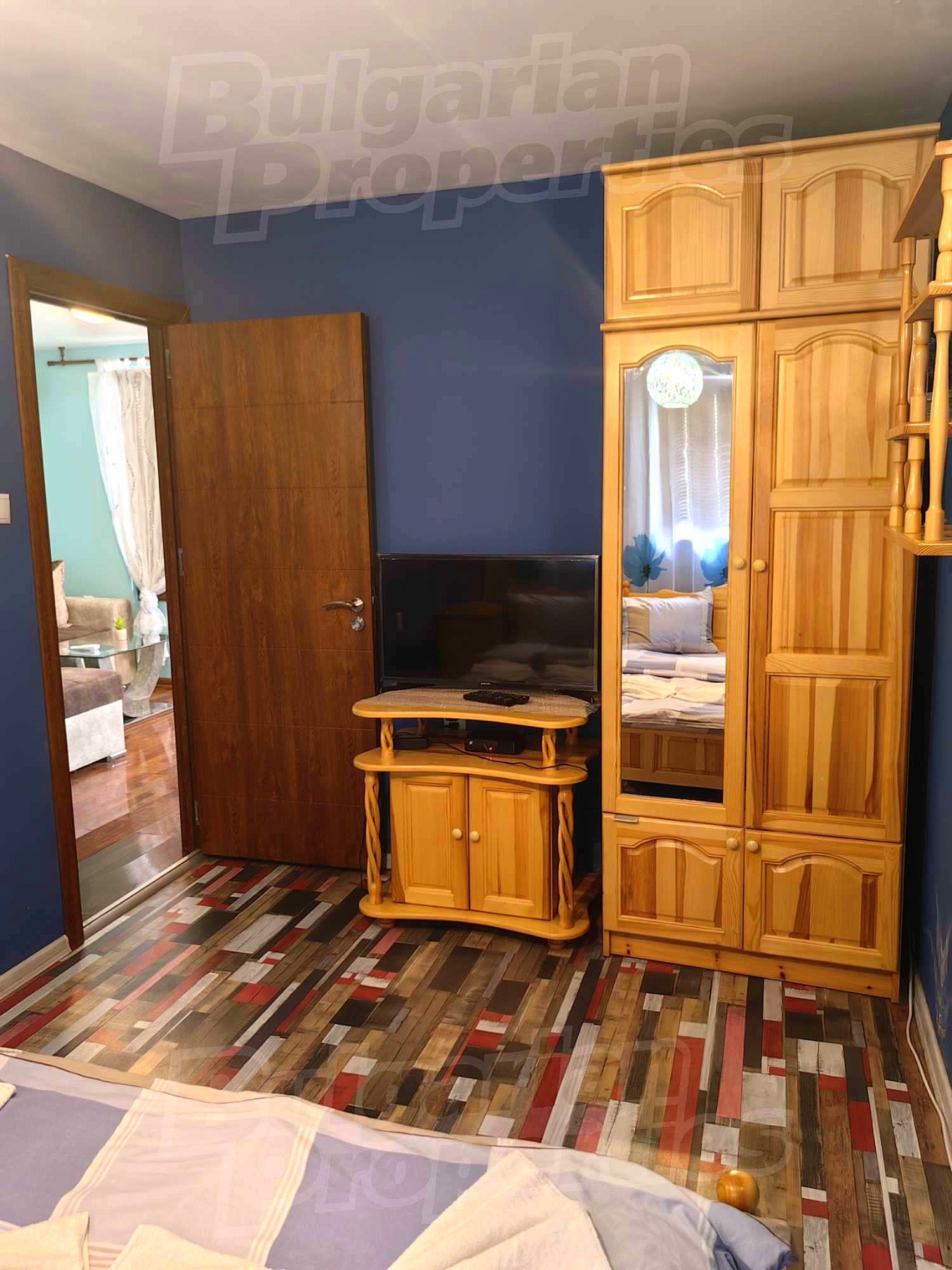Gallery Picture 68