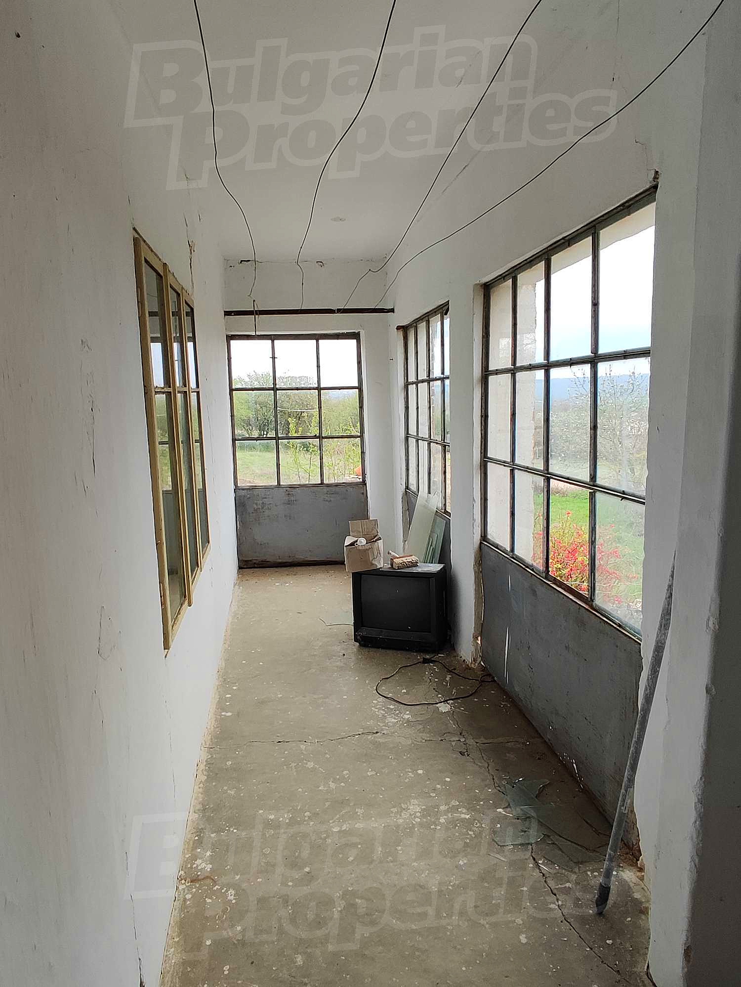 Gallery Picture 8