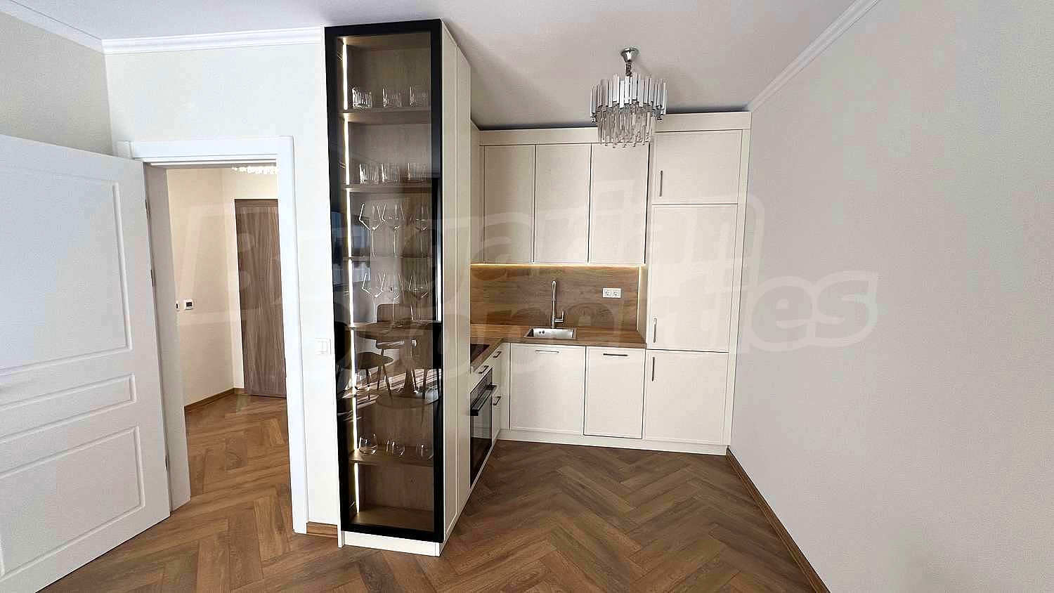 Gallery Picture 5