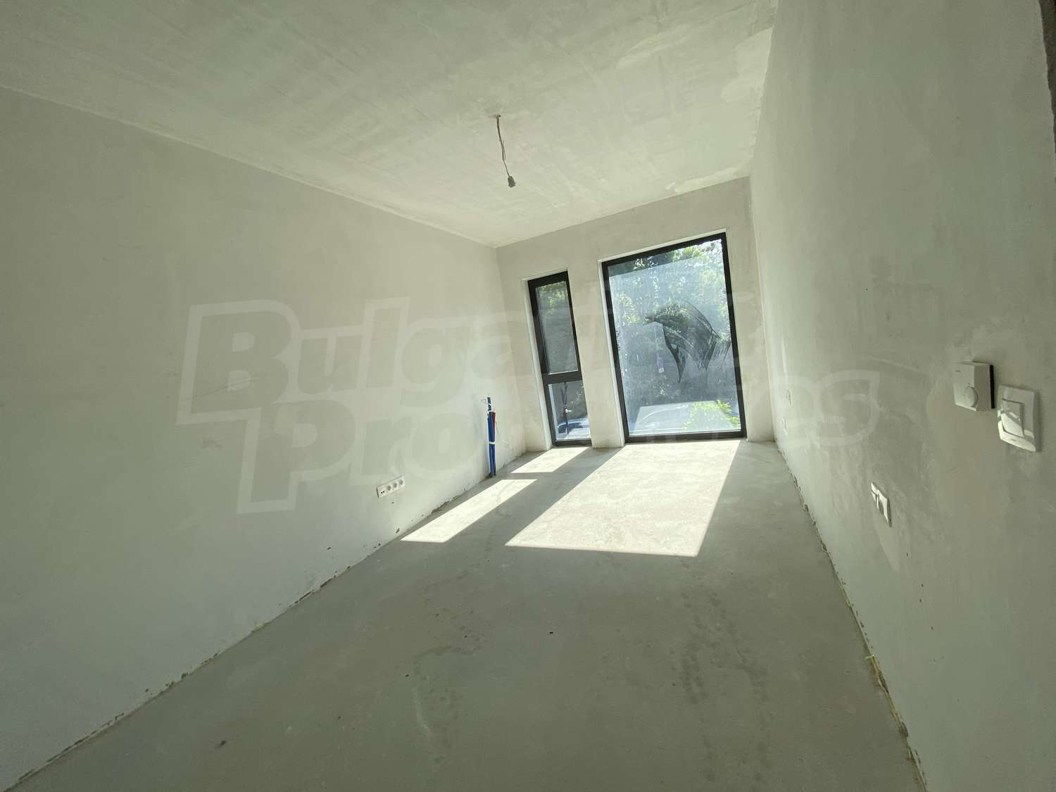 Gallery Picture 9