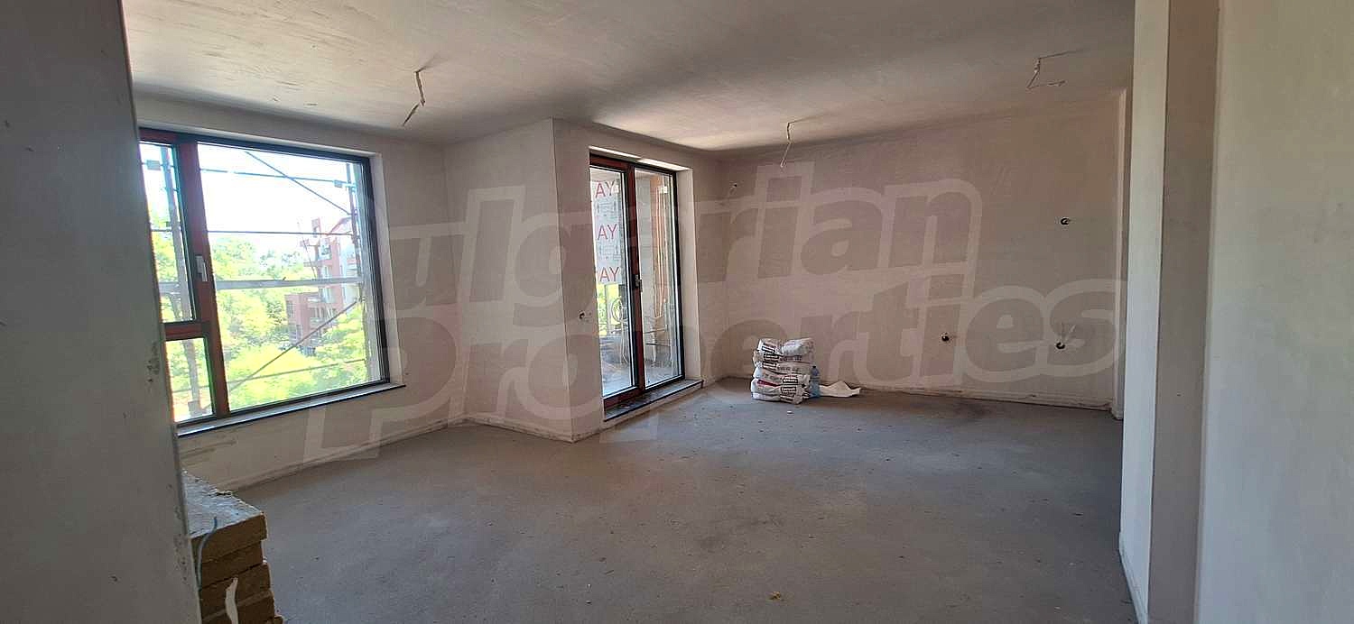 Gallery Picture 12