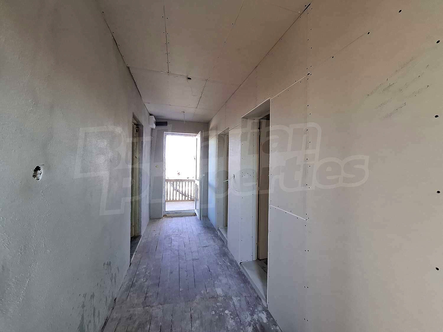 Gallery Picture 19