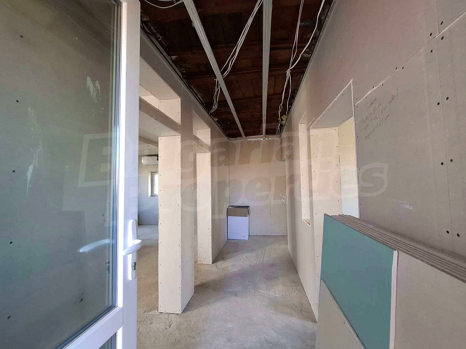 Gallery Picture 8
