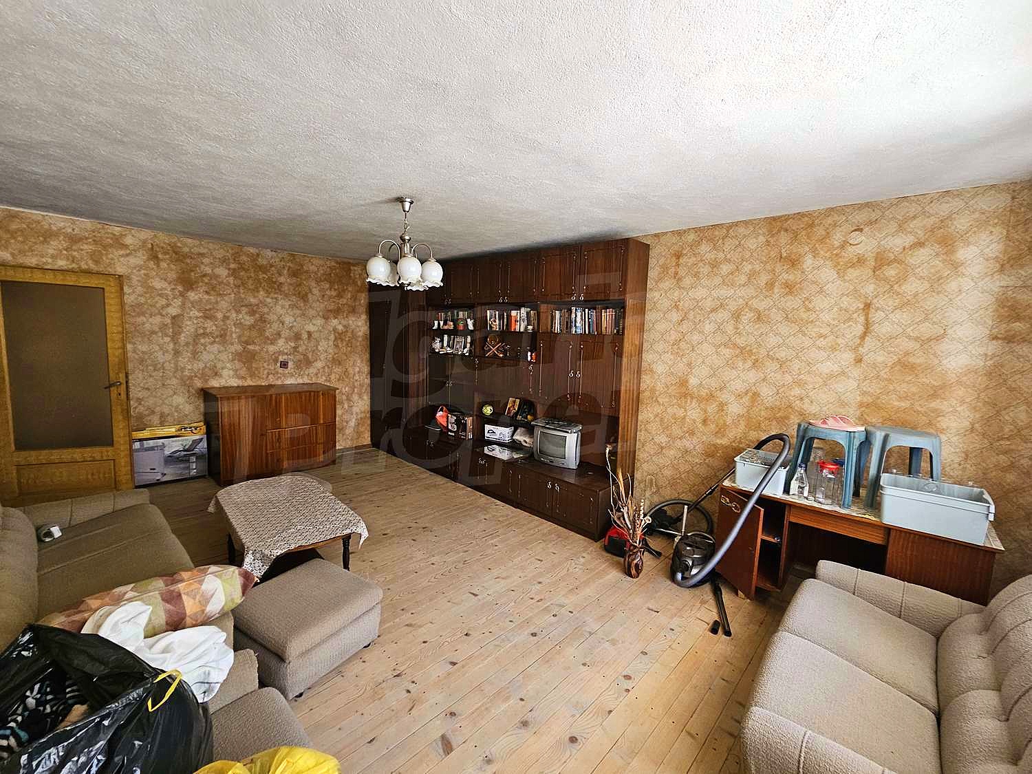 Gallery Picture 5