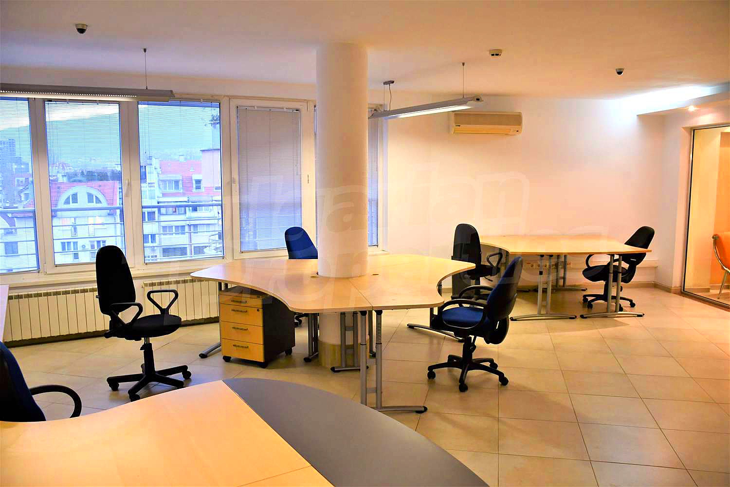 Gallery Picture 8