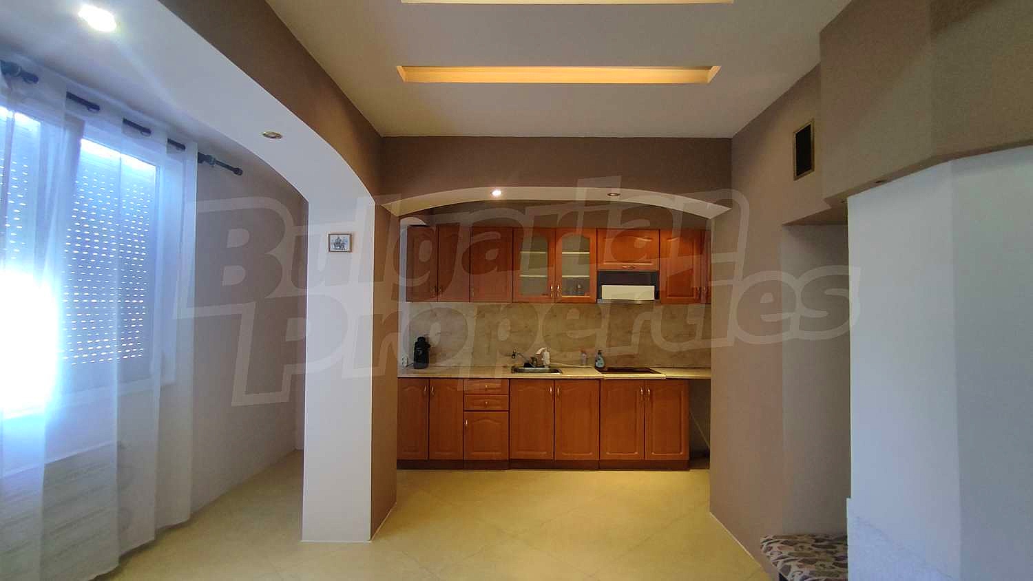 Gallery Picture 2