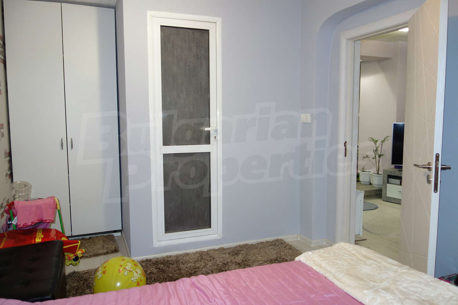 Gallery Picture 22