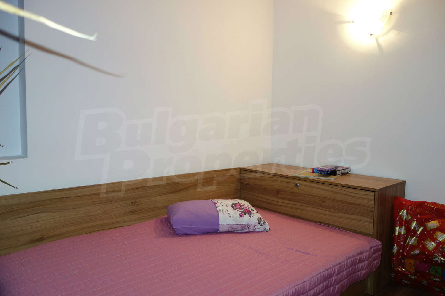 Gallery Picture 23
