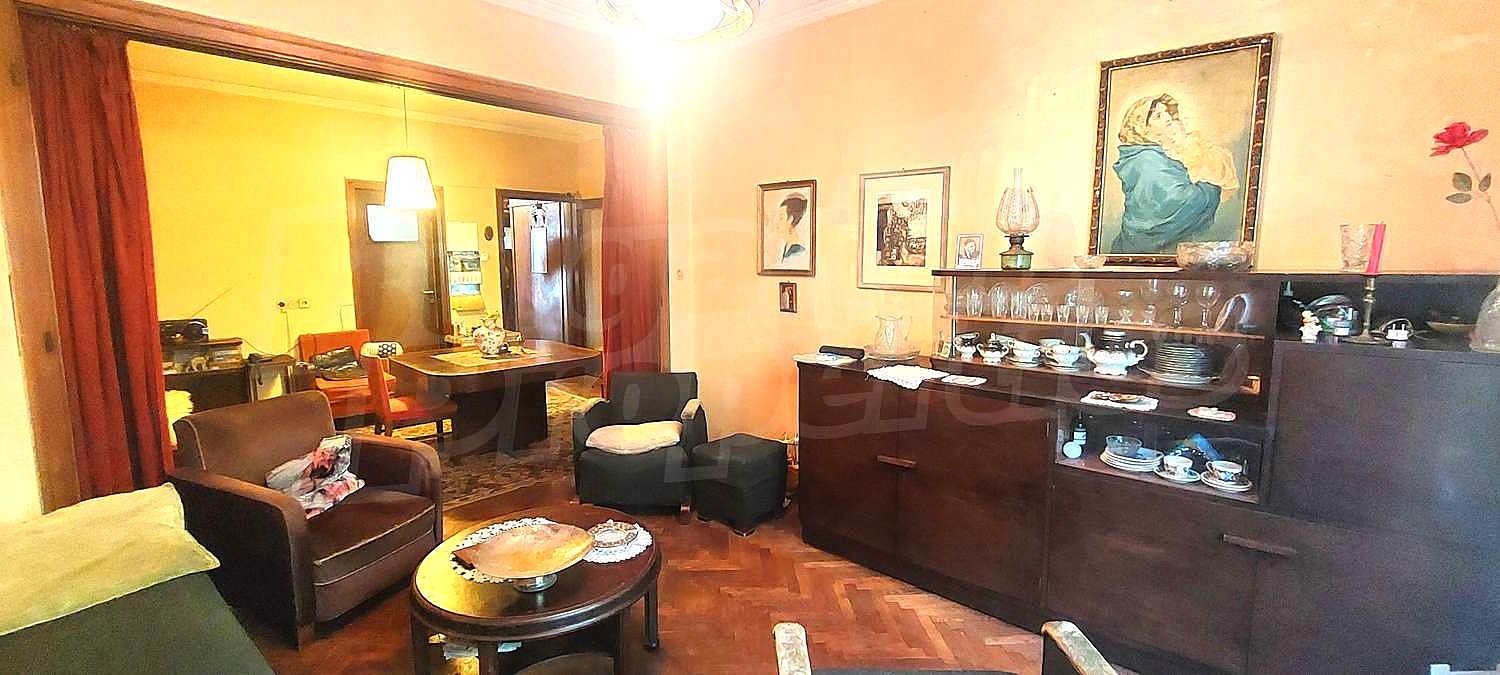 Gallery Picture 5