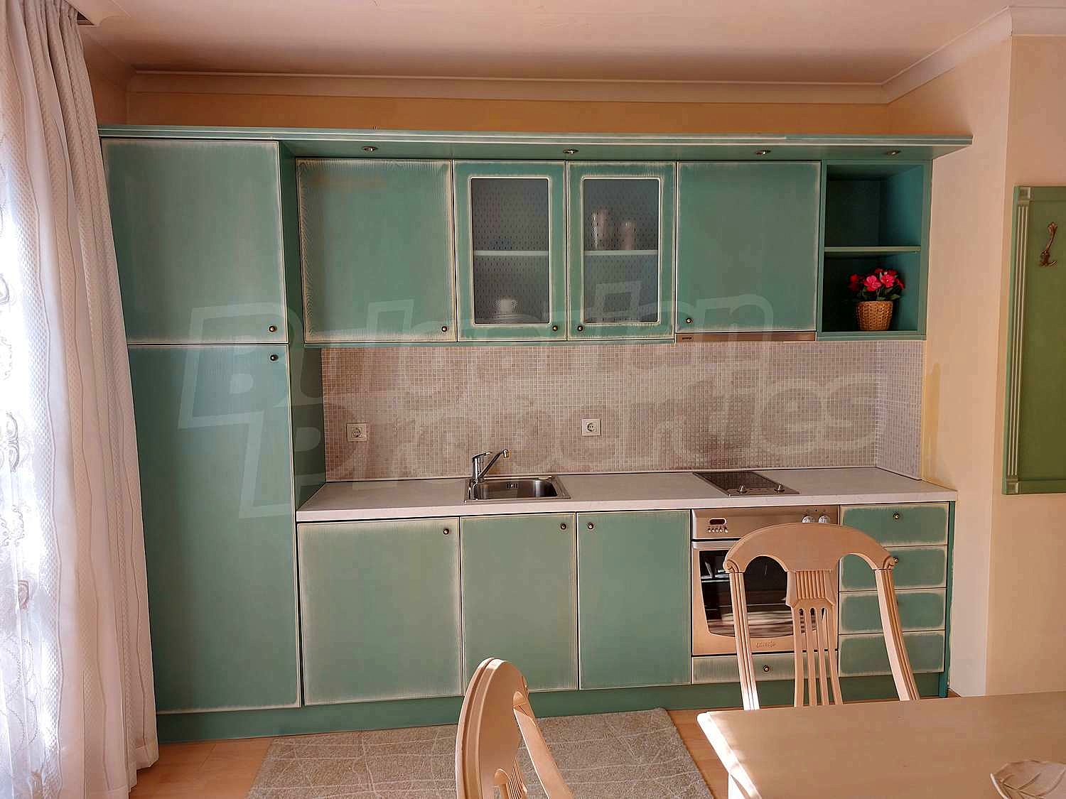 Gallery Picture 5