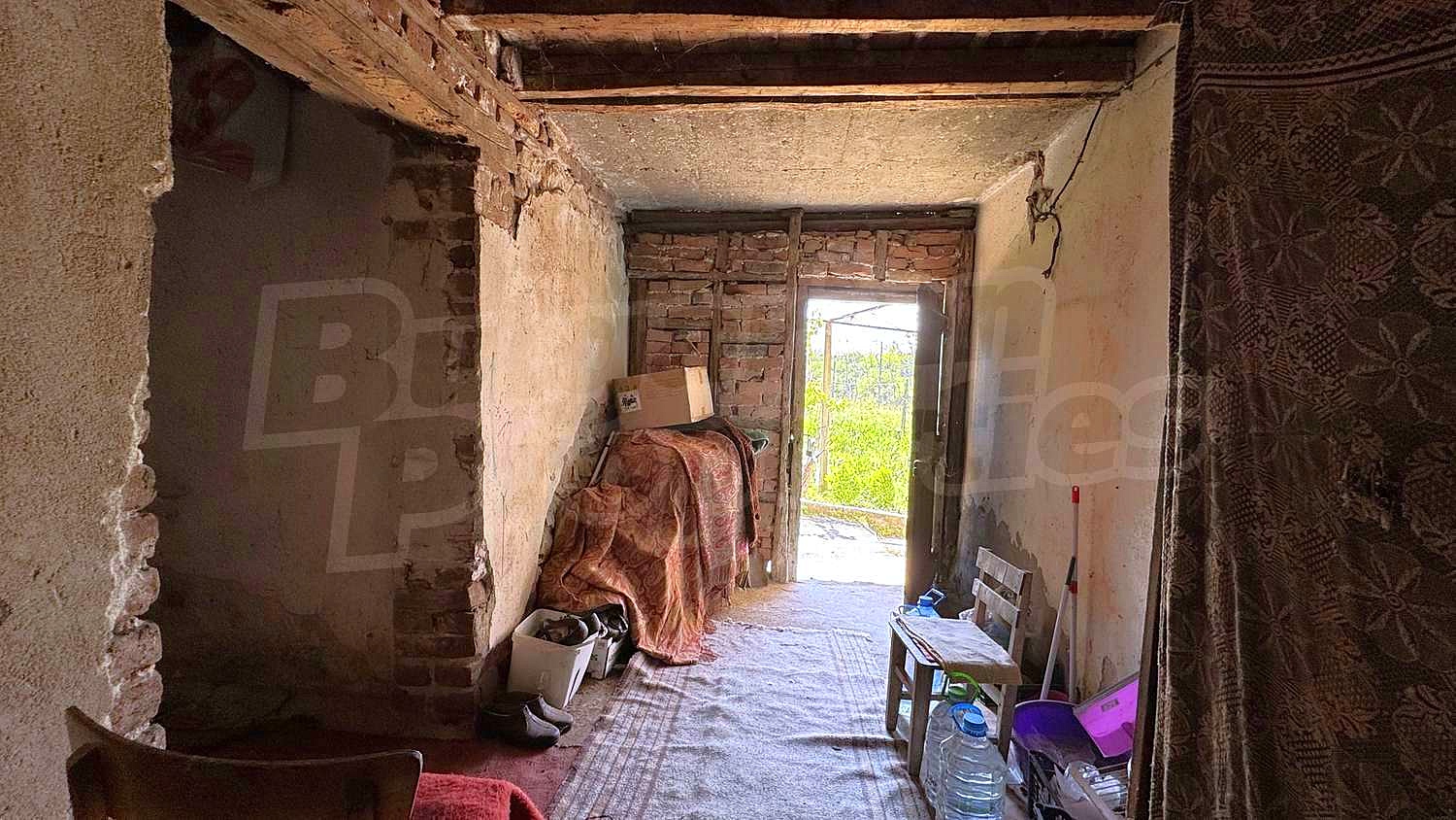 Gallery Picture 32