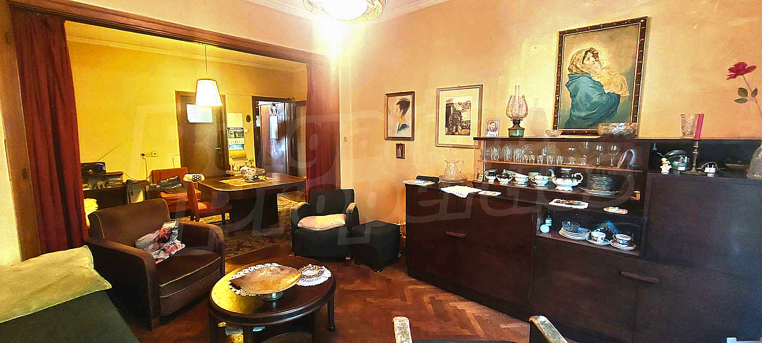 Gallery Picture 4