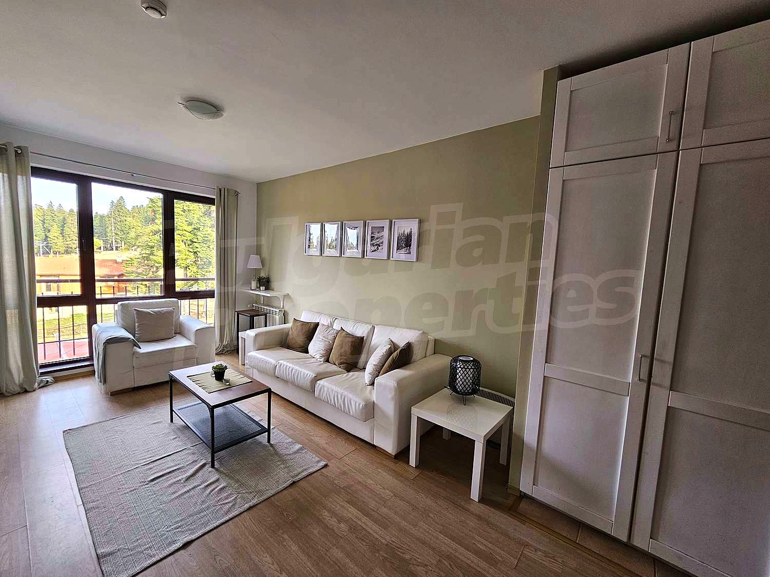Gallery Picture 3