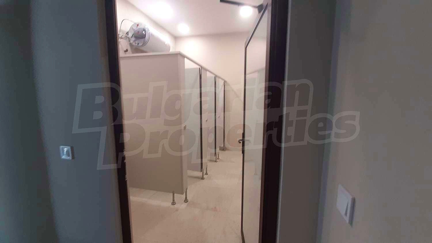 Gallery Picture 32