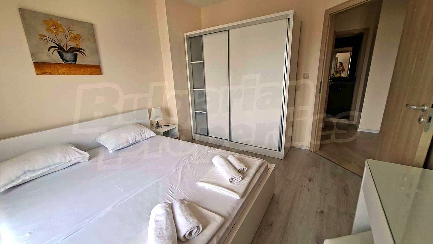 Gallery Picture 10