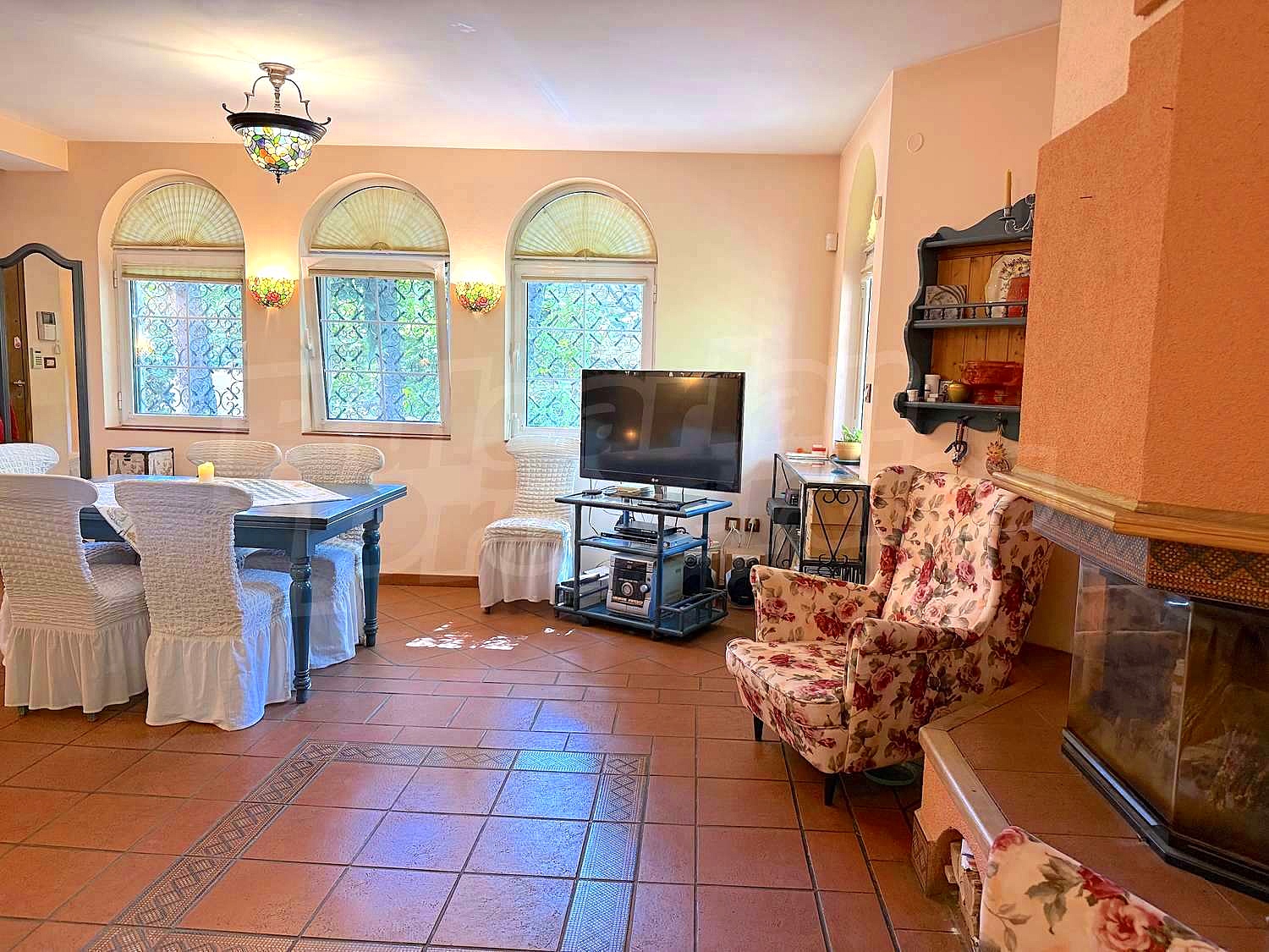 Gallery Picture 39