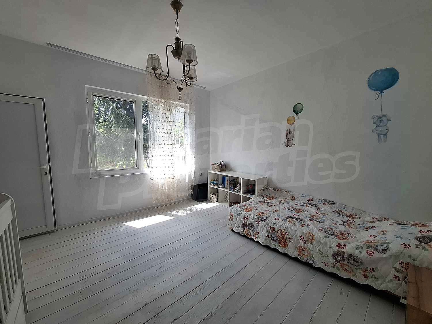 Gallery Picture 14