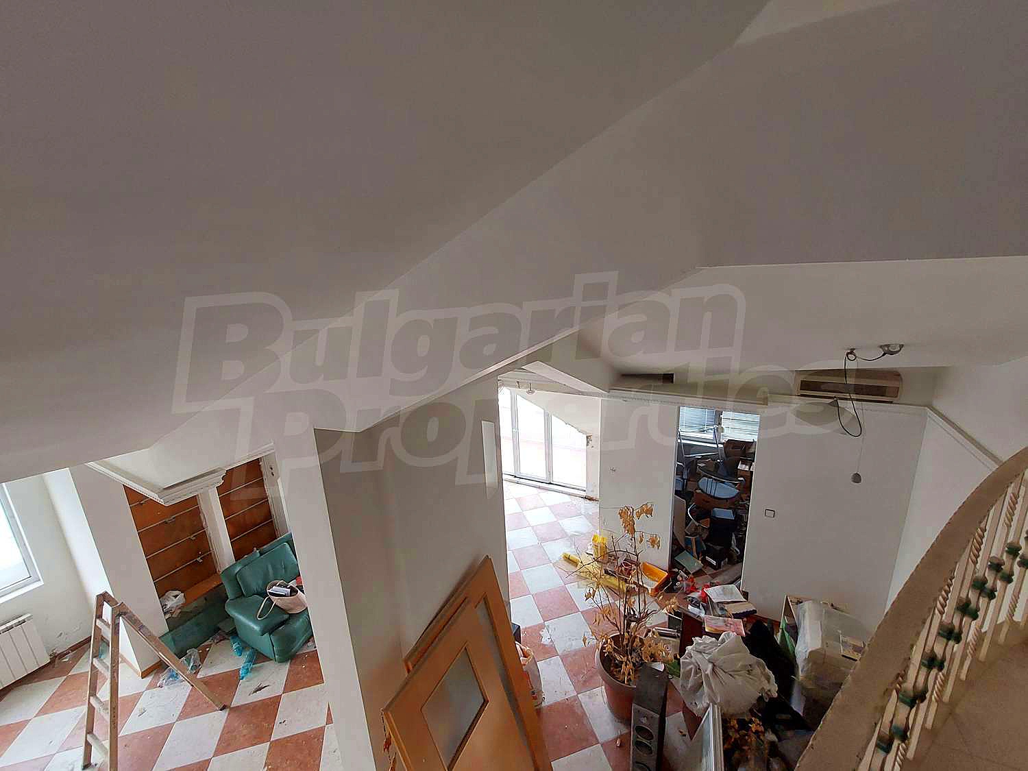 Gallery Picture 11