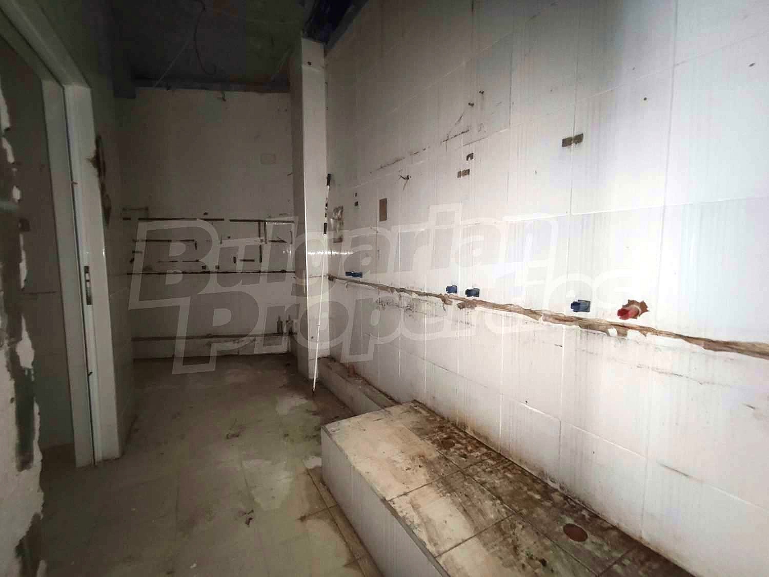 Gallery Picture 29