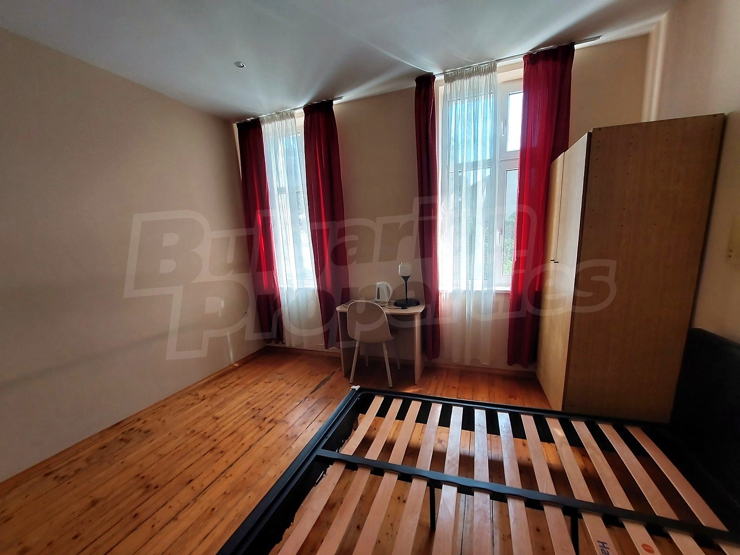 Gallery Picture 14