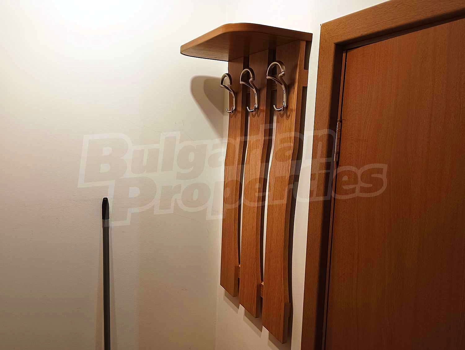 Gallery Picture 16
