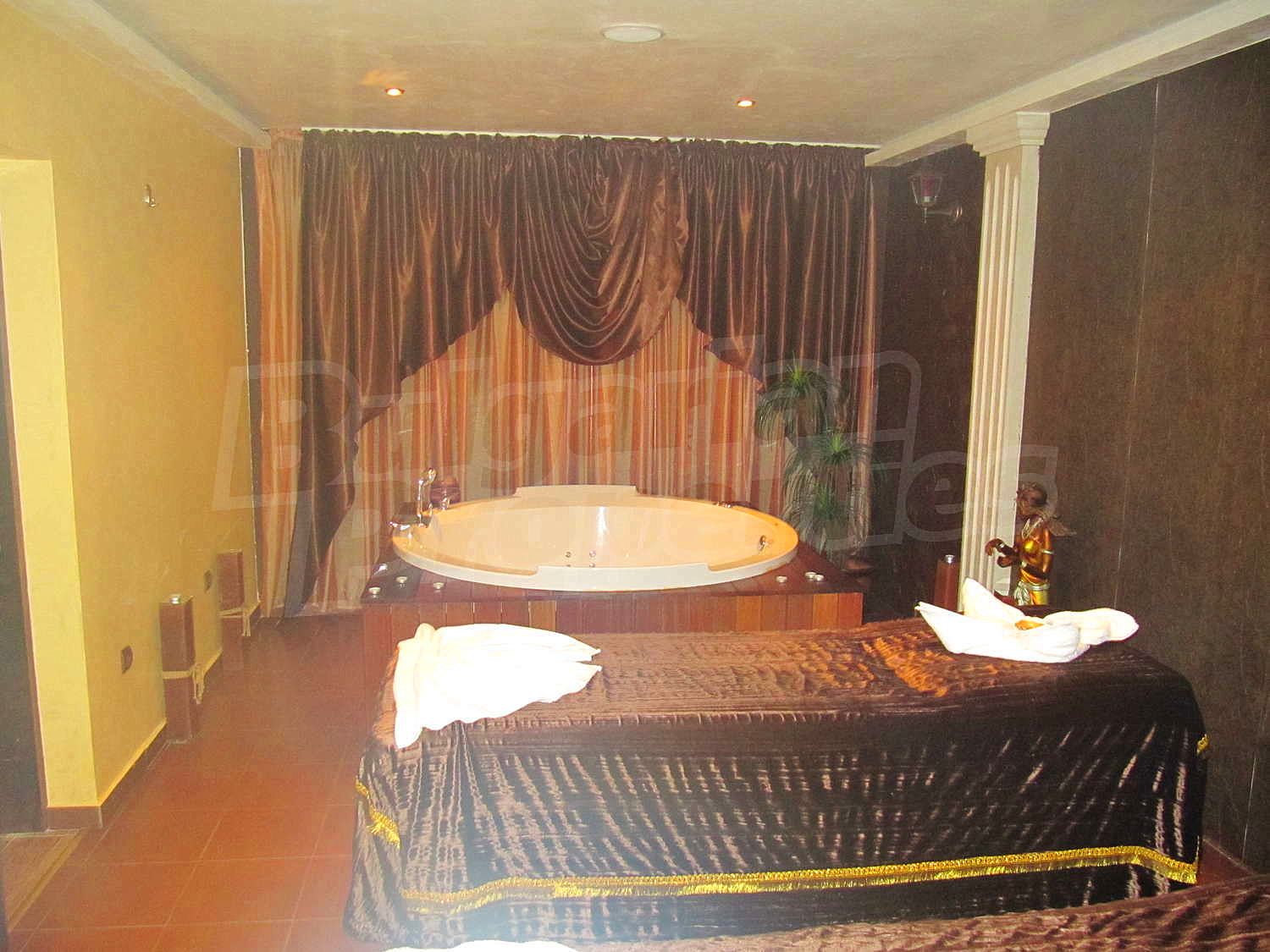 Gallery Picture 22