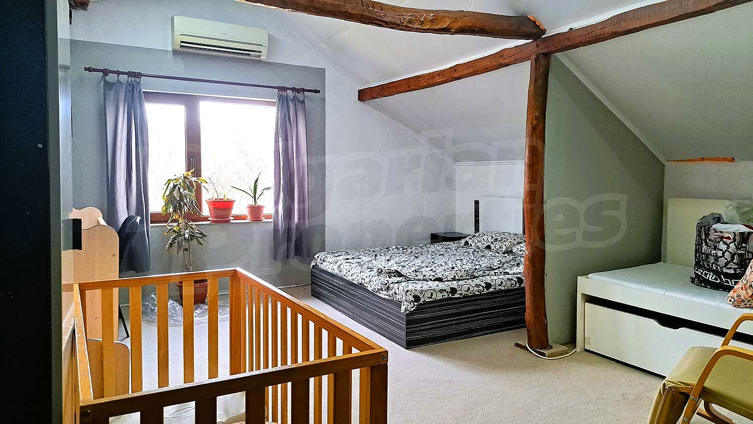 Gallery Picture 18