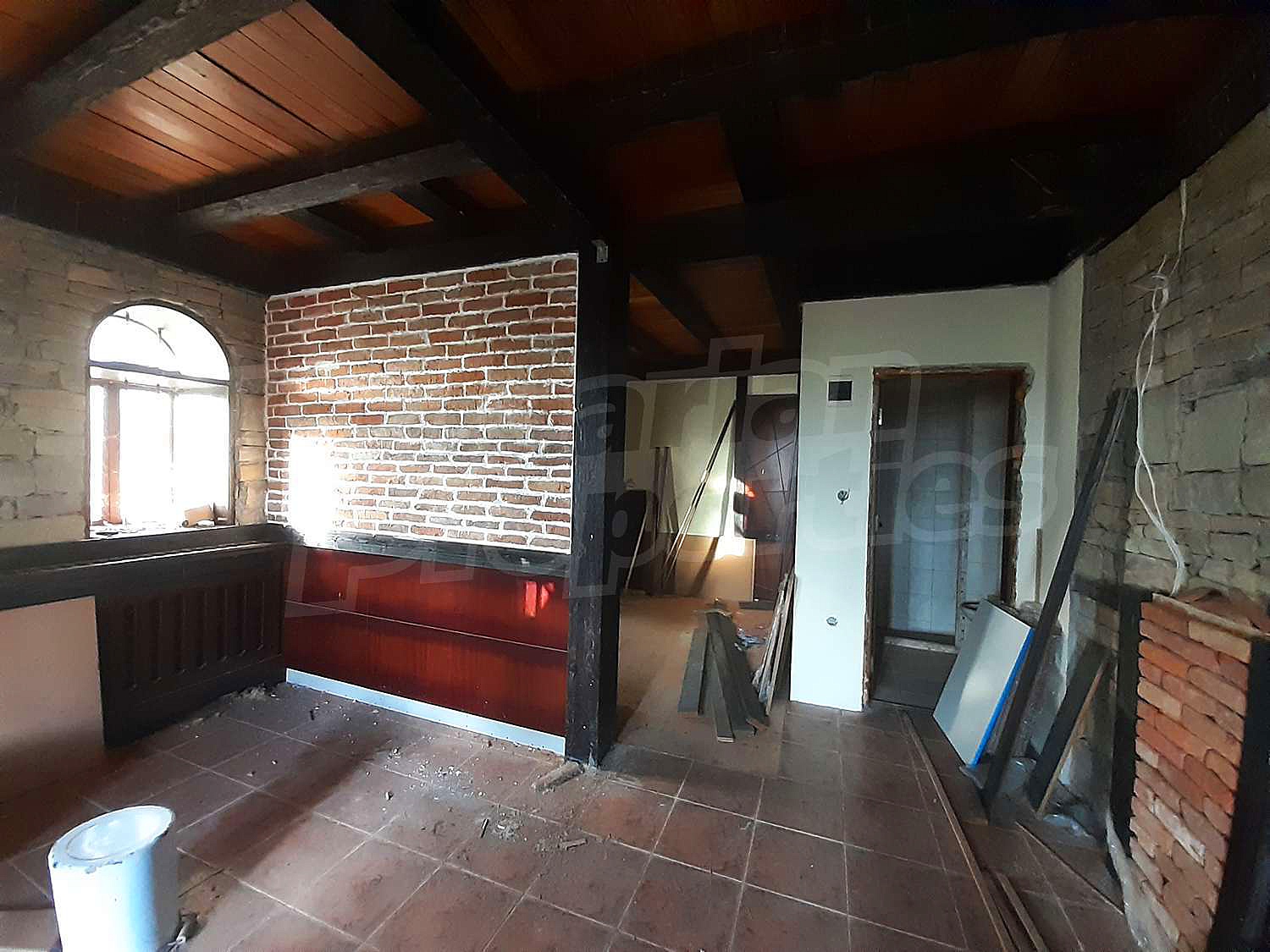 Gallery Picture 16