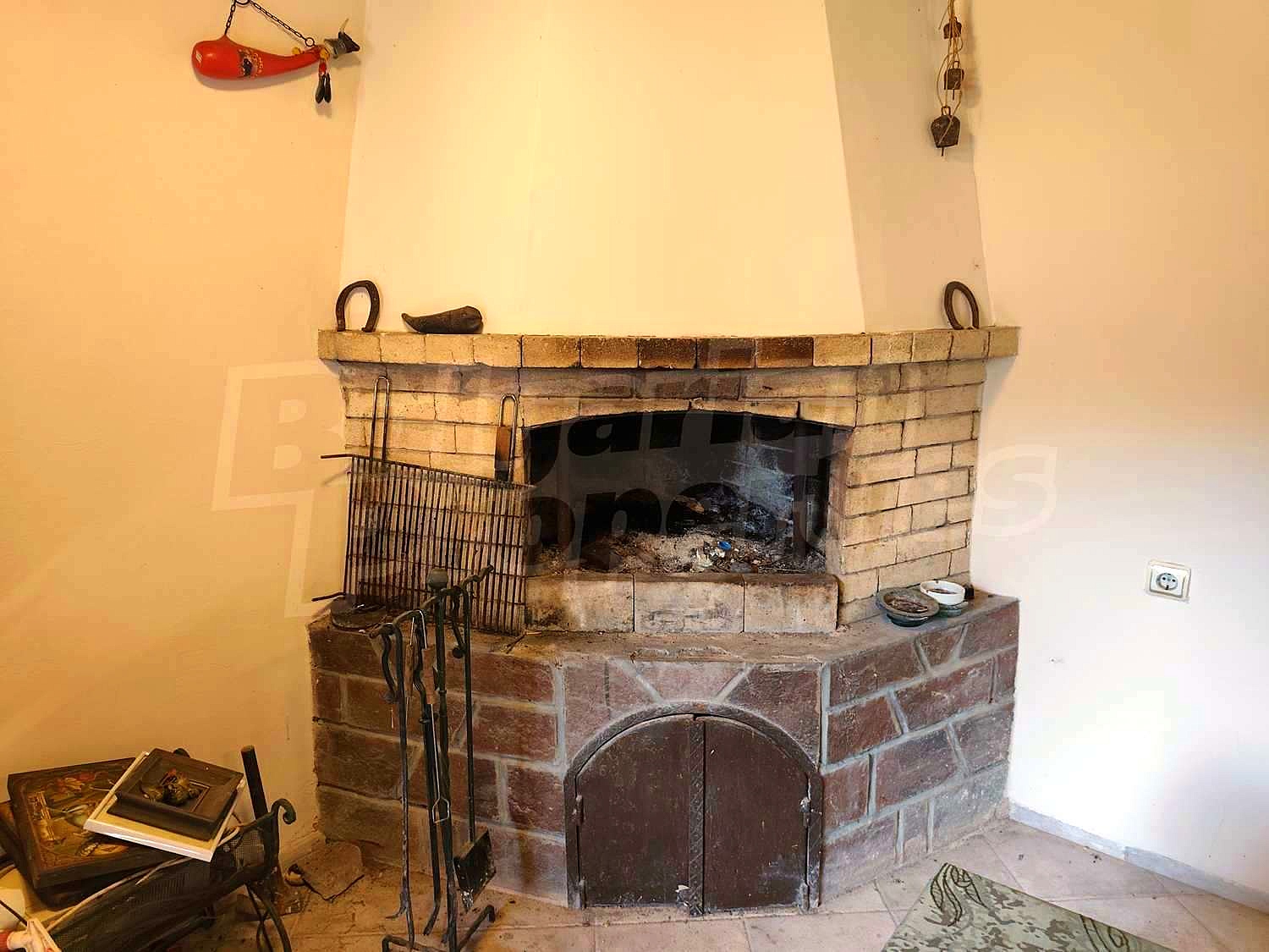 Gallery Picture 13