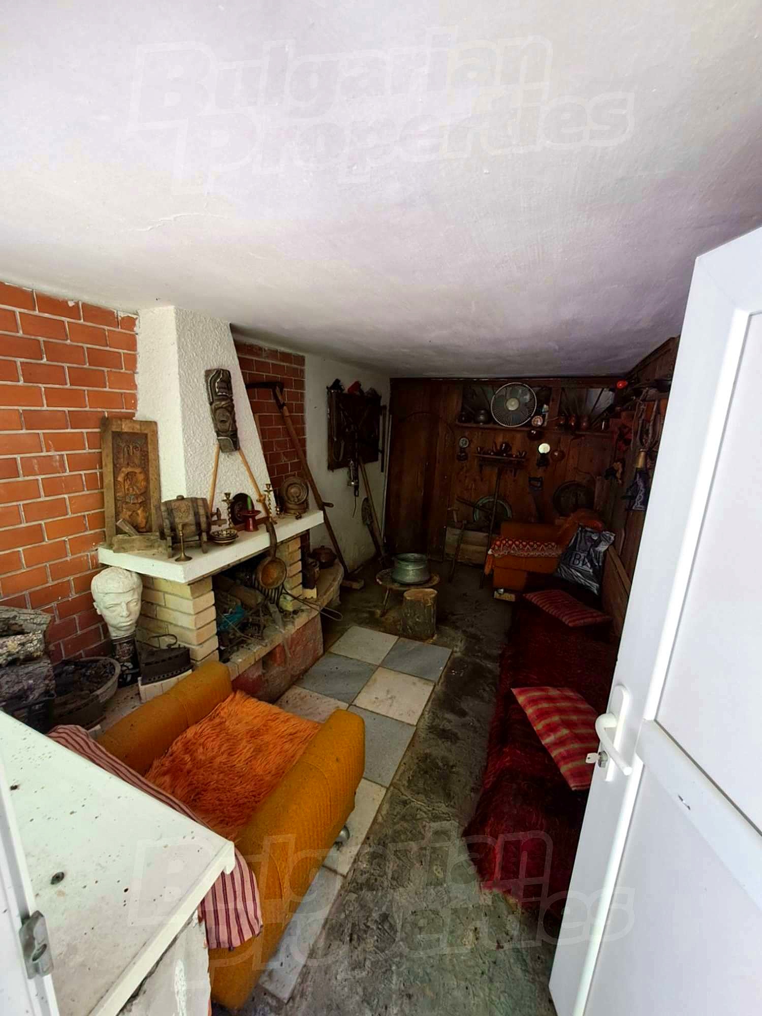Gallery Picture 11