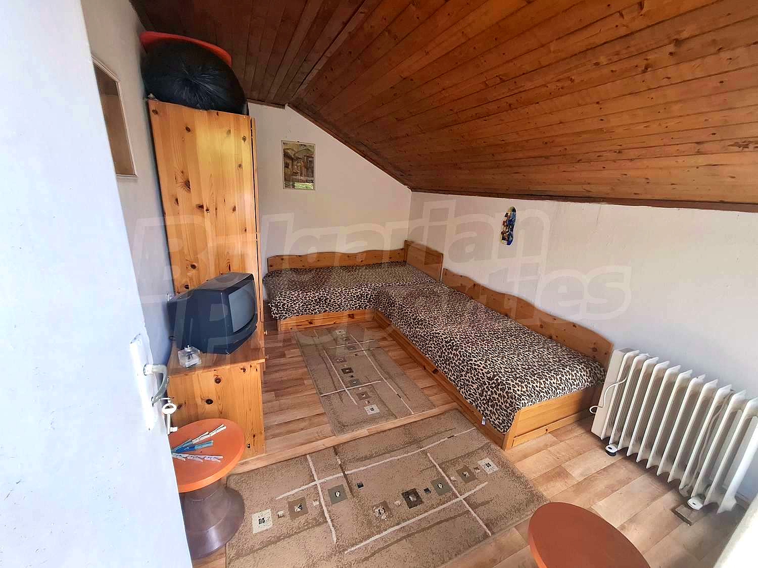 Gallery Picture 17