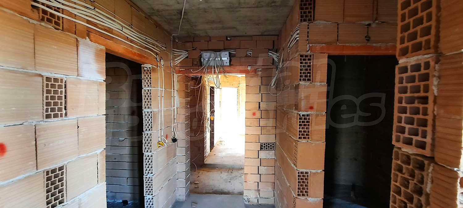 Gallery Picture 35