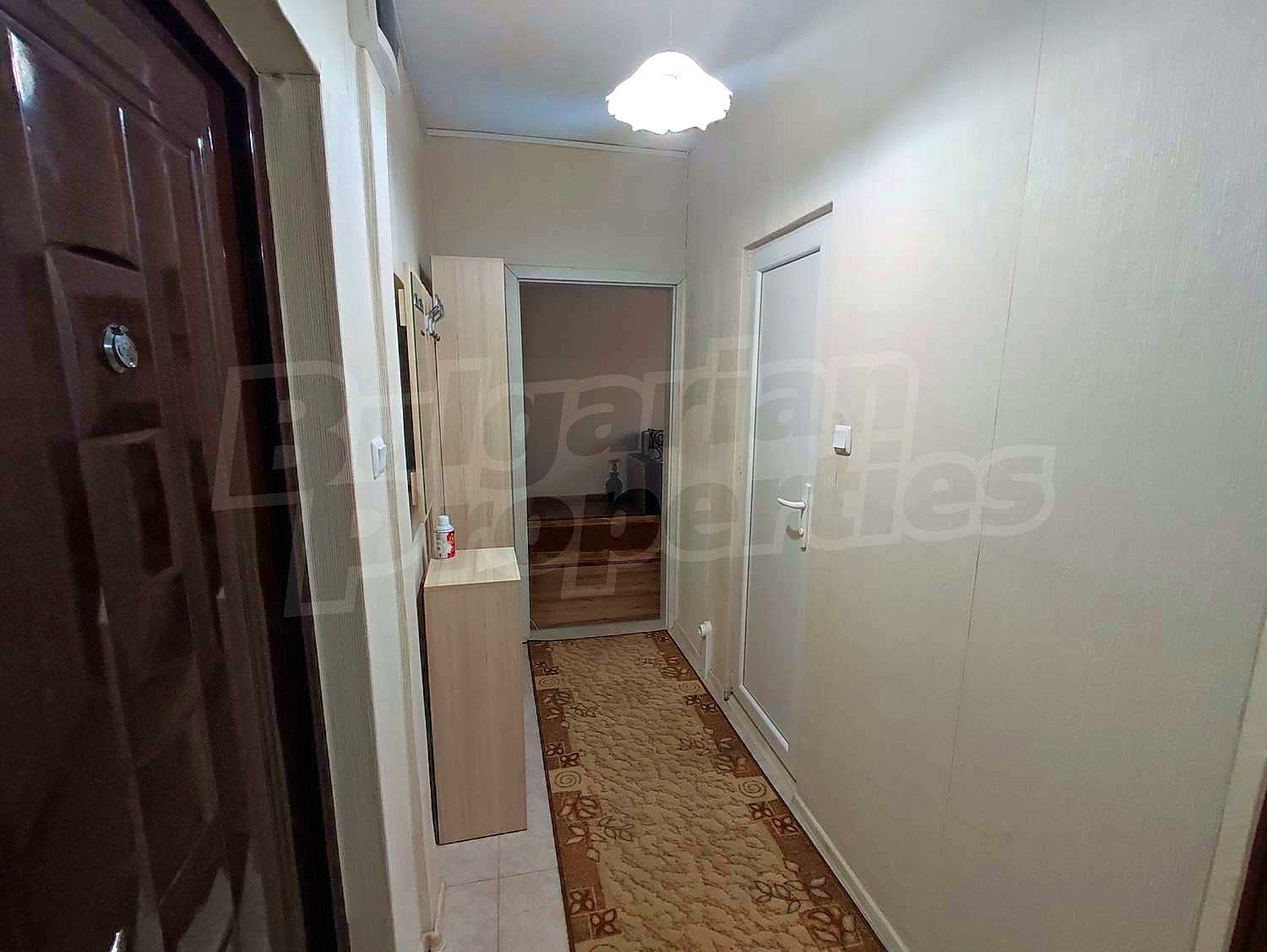 Gallery Picture 10