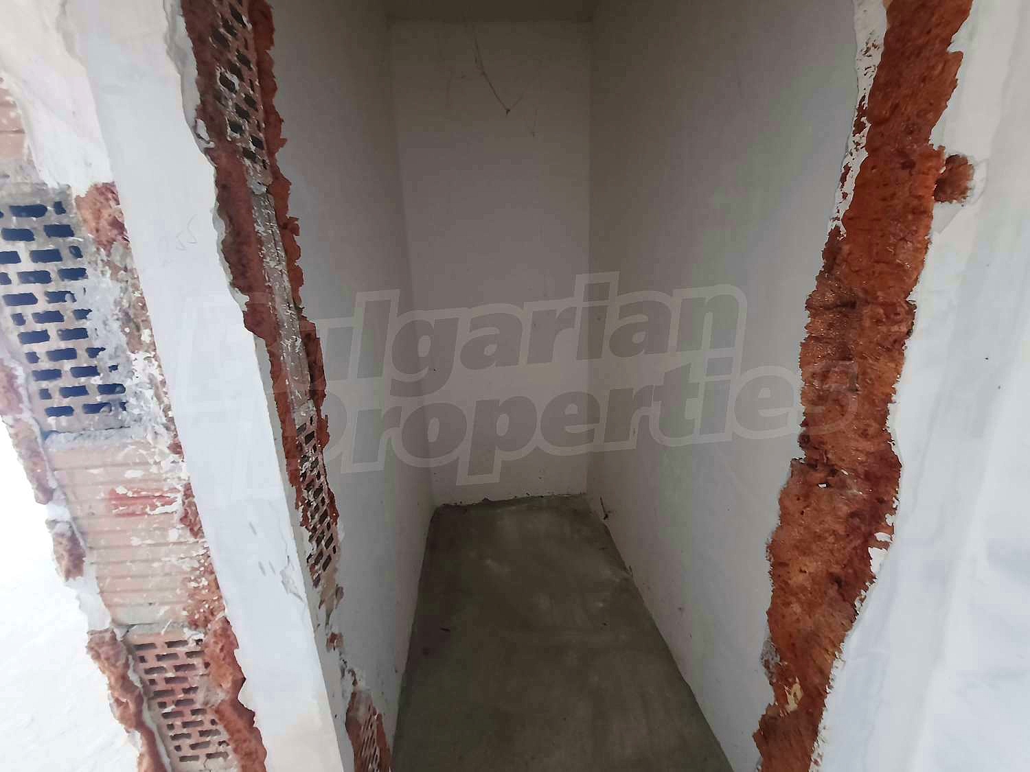 Gallery Picture 10