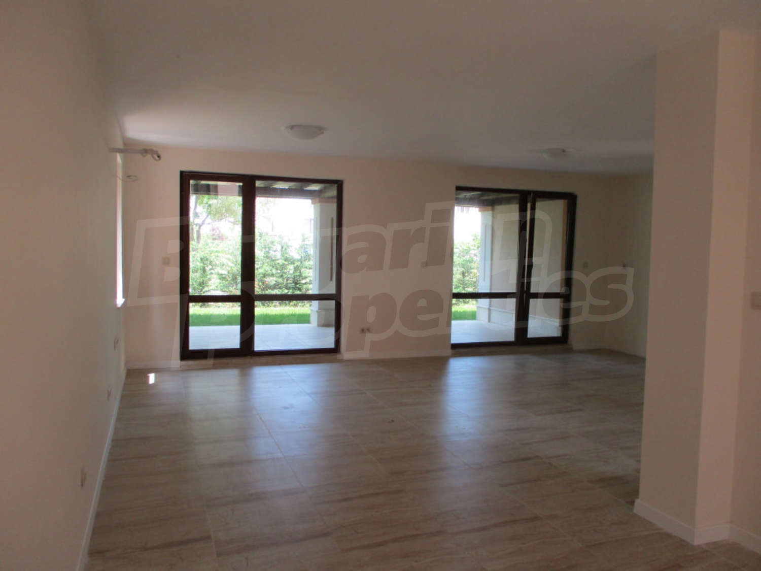 Gallery Picture 15
