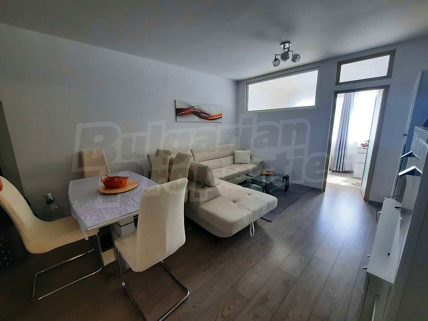 Gallery Picture 2