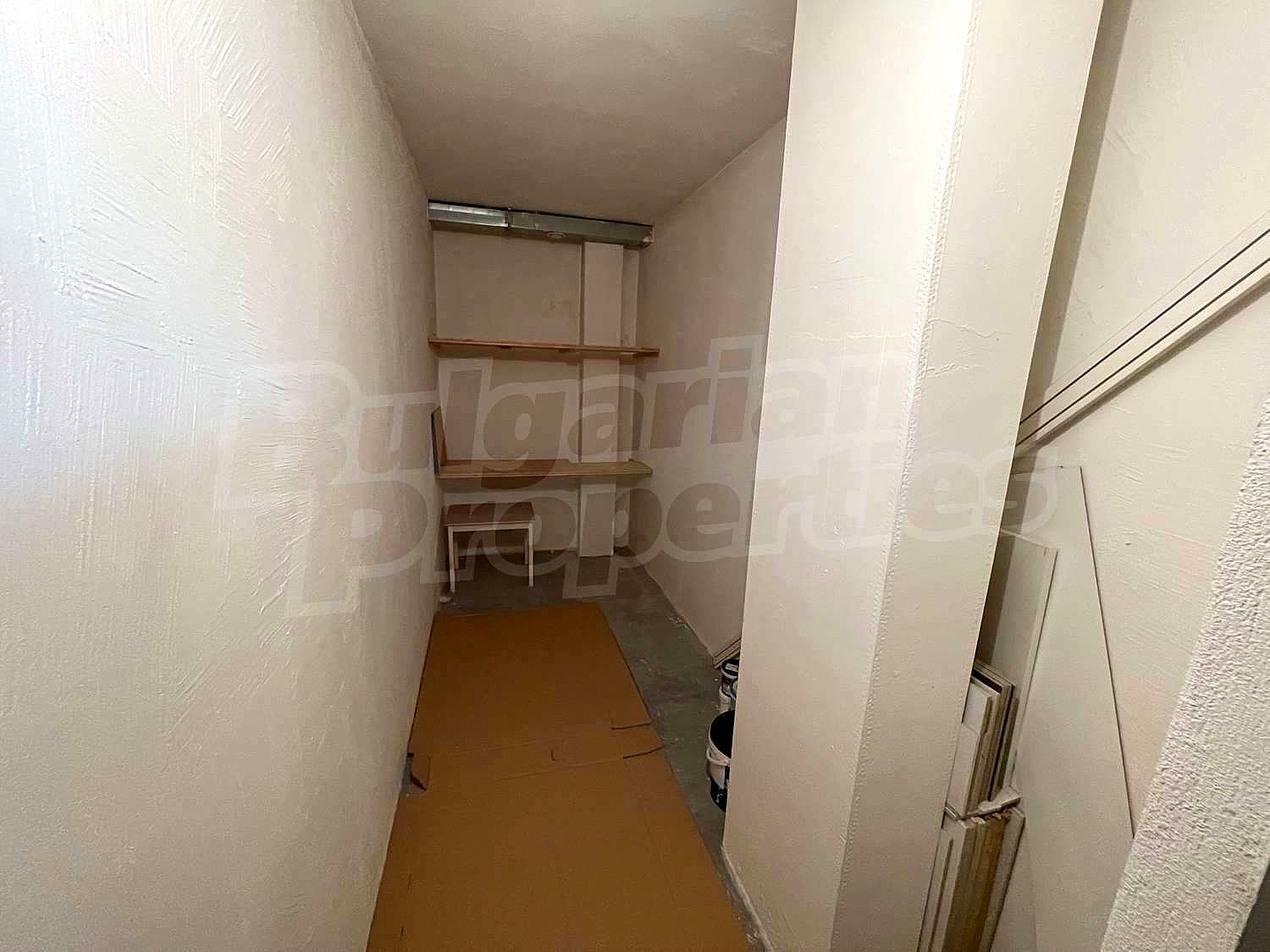 Gallery Picture 23