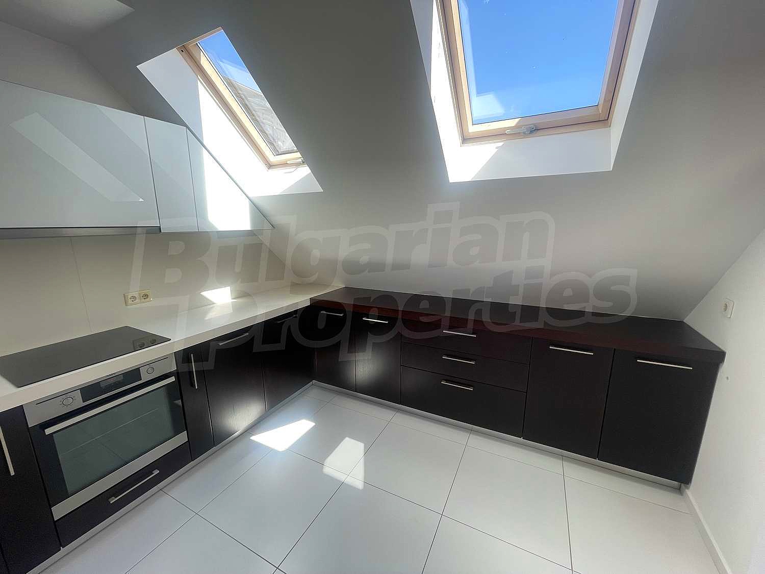 Gallery Picture 17