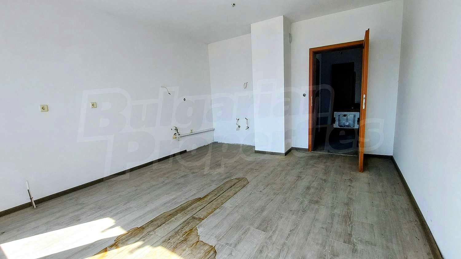 Gallery Picture 3