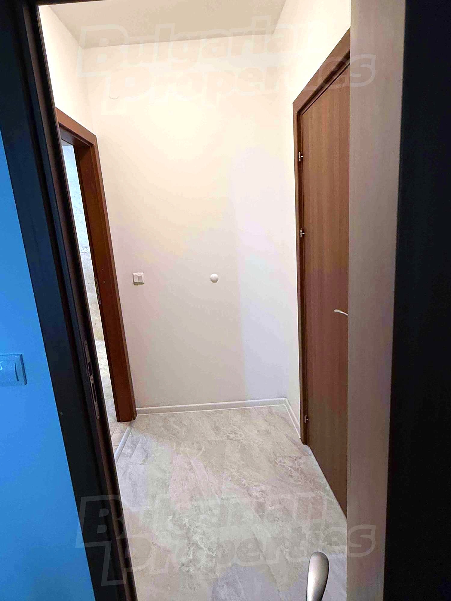 Gallery Picture 12