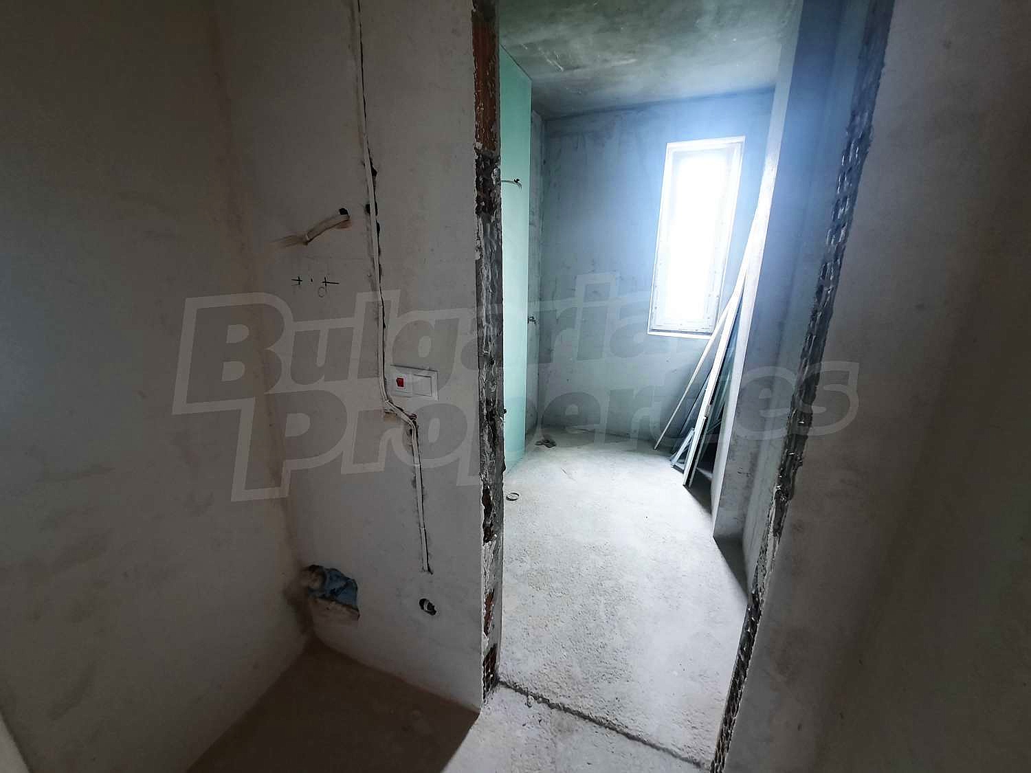 Gallery Picture 10