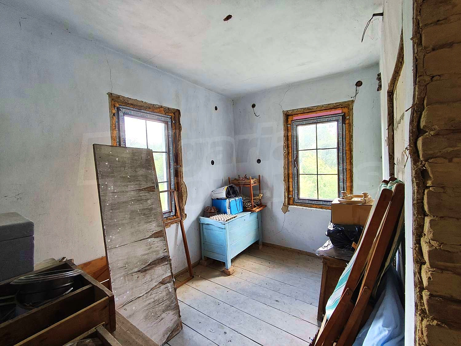 Gallery Picture 24